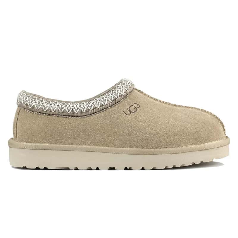 UGG UGG Classic Short Slippers in Beige Beige