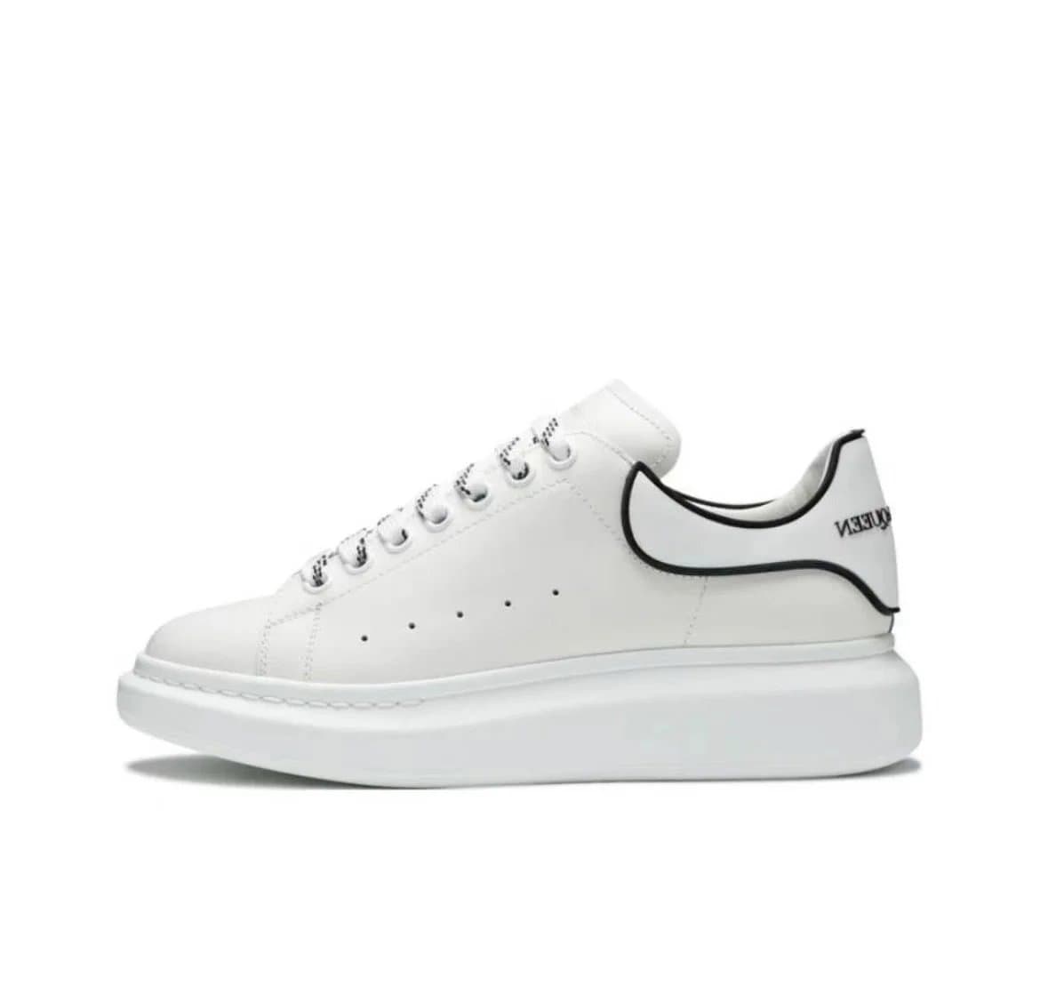Alexander McQueen Alexander McQueen White Leather Sneakers with Black Accents White