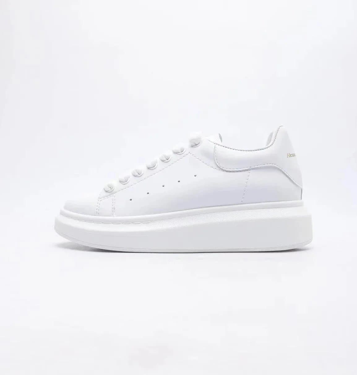 Alexander McQueen Alexander McQueen White Leather Sneakers White