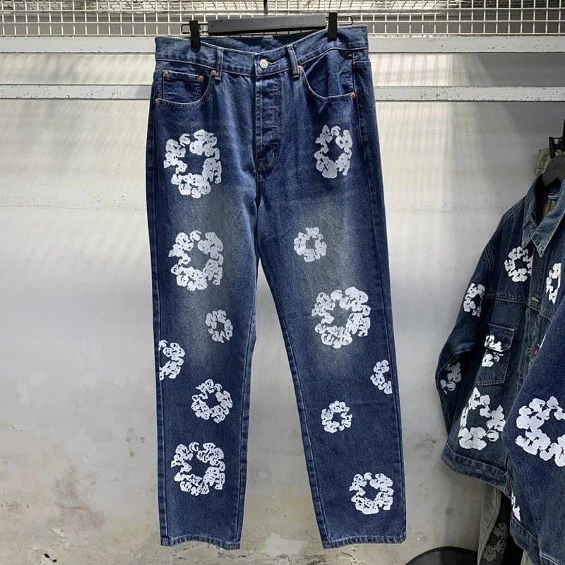 Floral Print Denim Jeans in Blue
