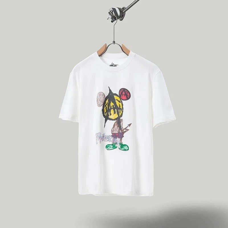 HOT x Mickey Mouse Graphic T-Shirt