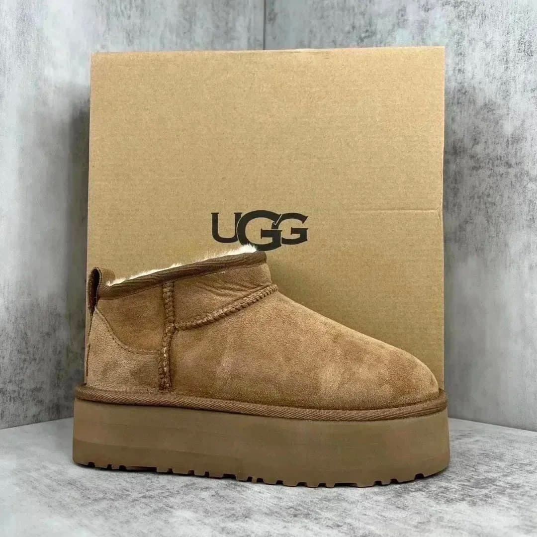 UGG UGG Classic Mini Chestnut Boots Brown