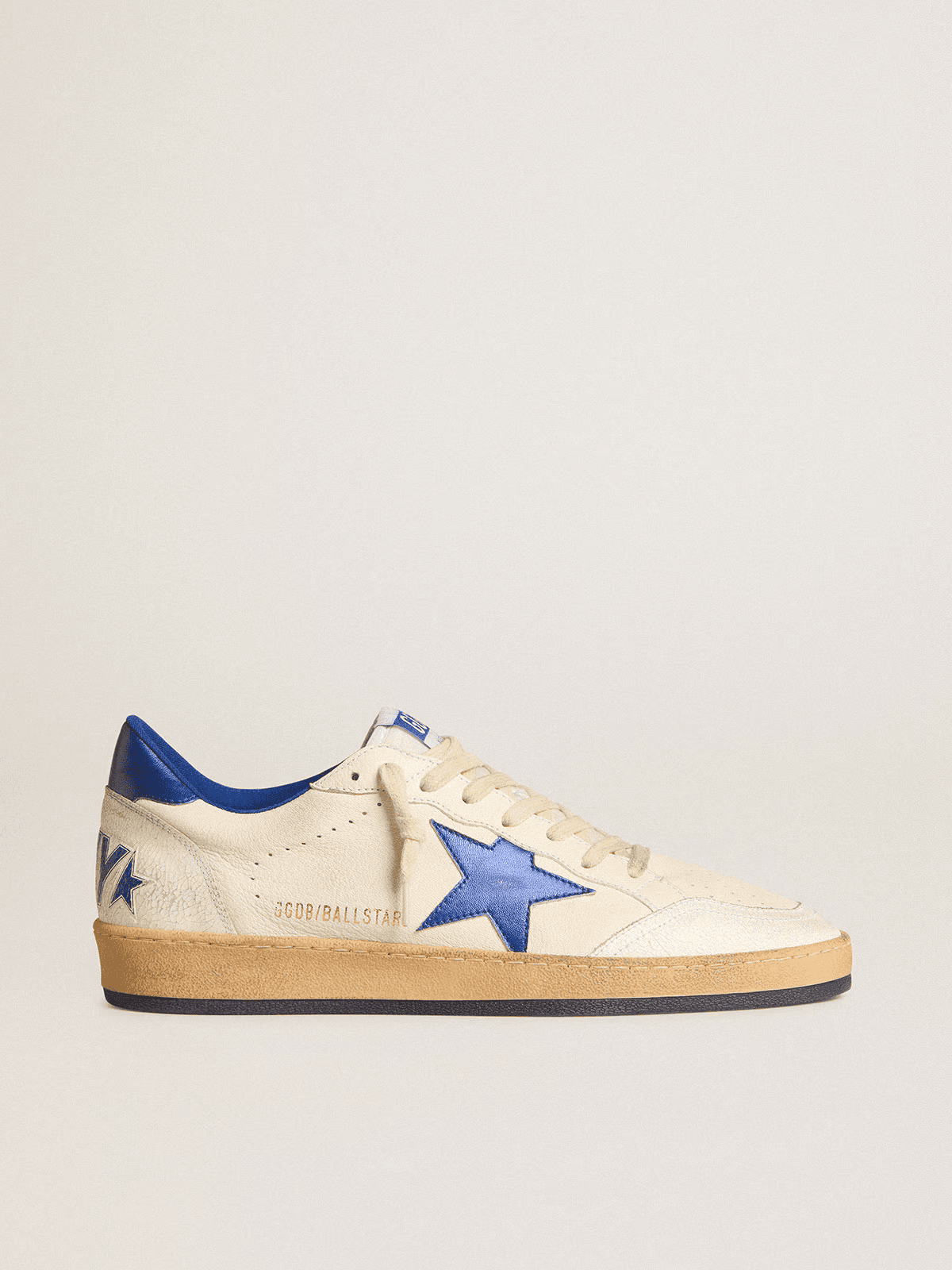 Golden Goose Golden Goose Ball Star Sneakers in Cream with Blue Star White