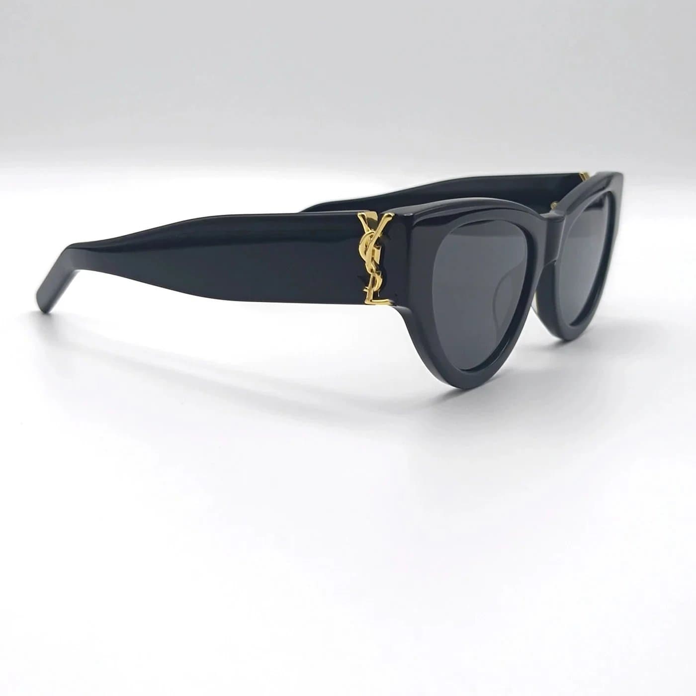 Saint Laurent Saint Laurent Cat-Eye Sunglasses Black - 1